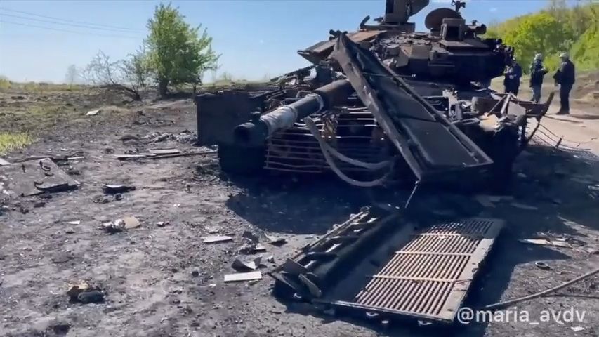 Video: Ukrajinci ukázali, jak zničili chloubu ruské armády. Tank T-90M